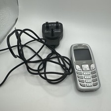 Siemens A65 Silver w European Plug Charger - Untested