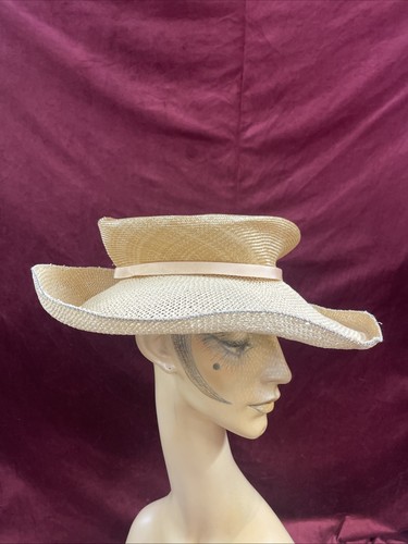 womens vintage straw sun hats Stephen Jones Novelty 80s England Archival