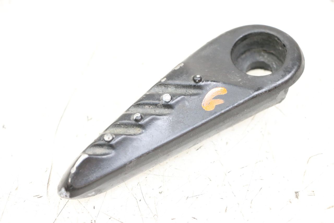 REAR LEFT FOOTREST - YAMAHA NEO'S NEOS 2T 50 (2007 - 2017)