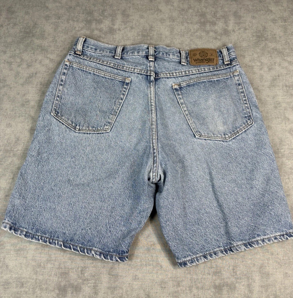 Vintage Wrangler Jean Shorts Men's 34 Relaxed Fit Made In USA