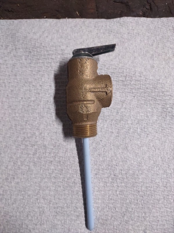 Watts 3/4" 100XL 150psi/210 F Water Heater Temperature Pressure Relief Valve