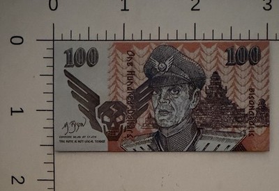 Street Fighter $100 Bison Dollars Limited Edition Capcom MAGNET Raul Julia