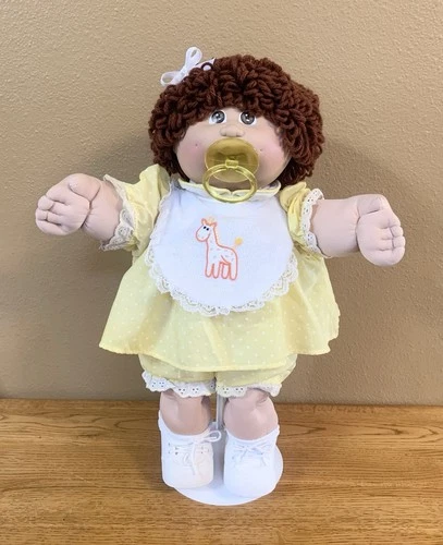 Vintage Cabbage Patch Kids Doll W Pacifier OK Factory Yellow Dress Giraffe Bib