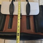 Foto 11 di 24