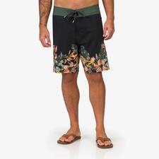 REEF HARDEY Men's Boardshorts - Thyme - Size 33 - NWT