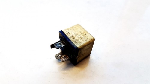 PA66GF30 Relais, Arbeitsstrom  Audi A3 DE1012326-69