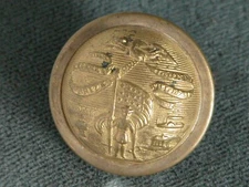 Antique SCOVILL MFG Co WATERBURY IOWA STATE SEAL COAT BUTTON