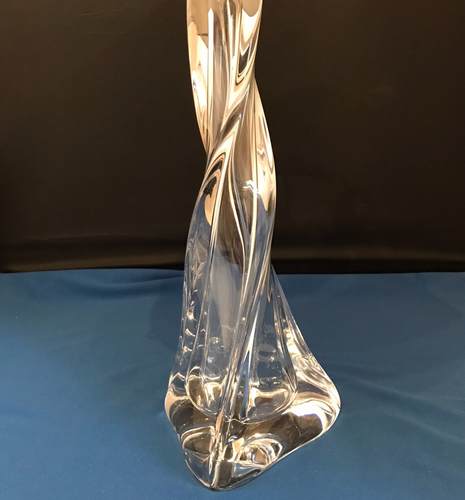 Classic French Hand Shaped Crystal Glass Lamp (c. 1930s-50s) - Picture 10 of 14