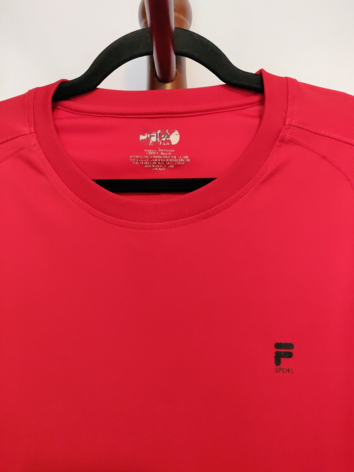 Camicia Fila taglia L activewear colore rosso manica corta girocollo maglia sui lati logo