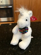 NWT Aurora Sluuumpy 9" Sweetheart Unicorn holding sequin rainbow heart plush