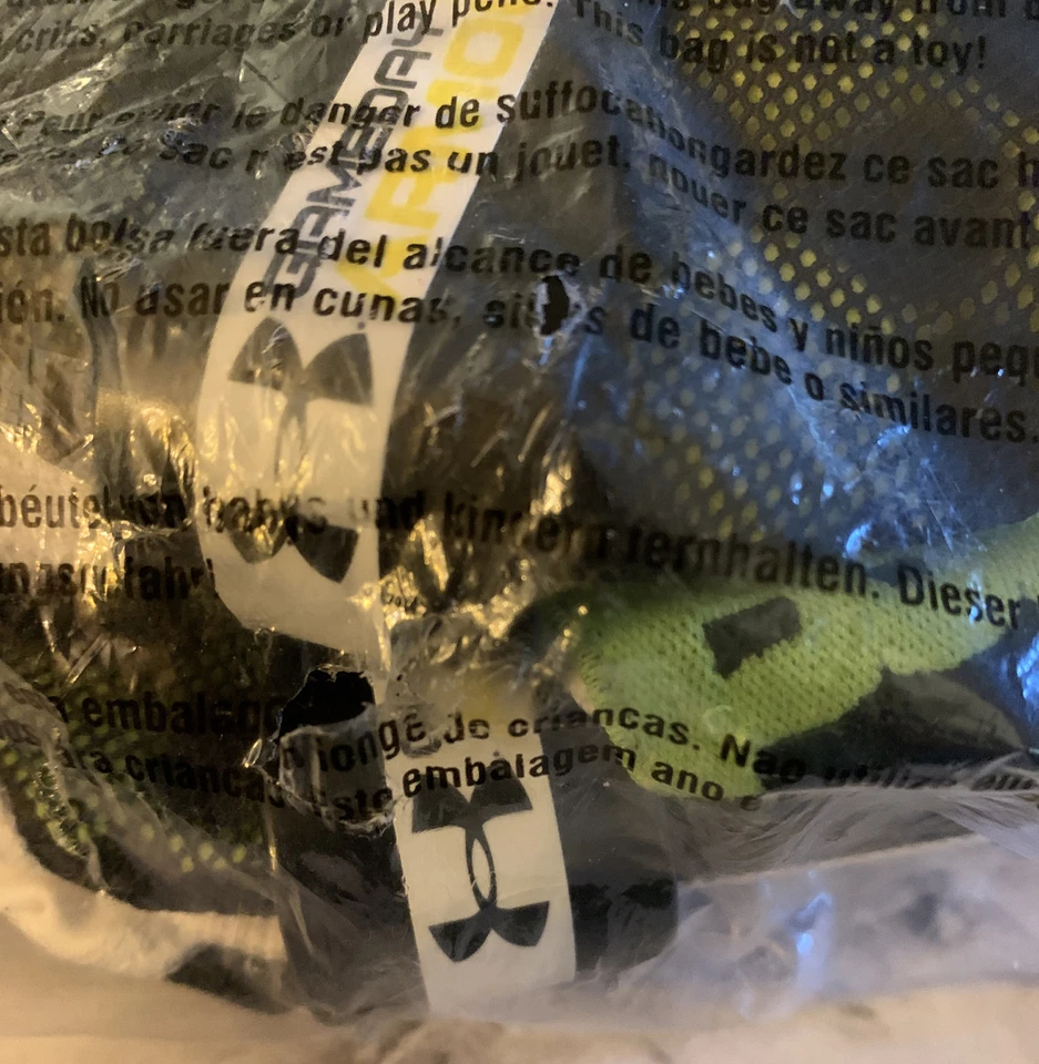 Pantalones de fútbol Under Armour para niños blancos cintura elástica rendimiento YXL NUEVOS CON ETIQUETAS nuevos Foto 3 de 4