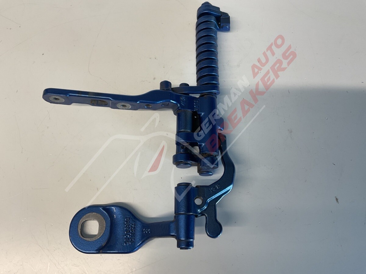 BMW 3 - Series F31 2016 Tailgate Hinge Rear Right Side RHD 7263158 