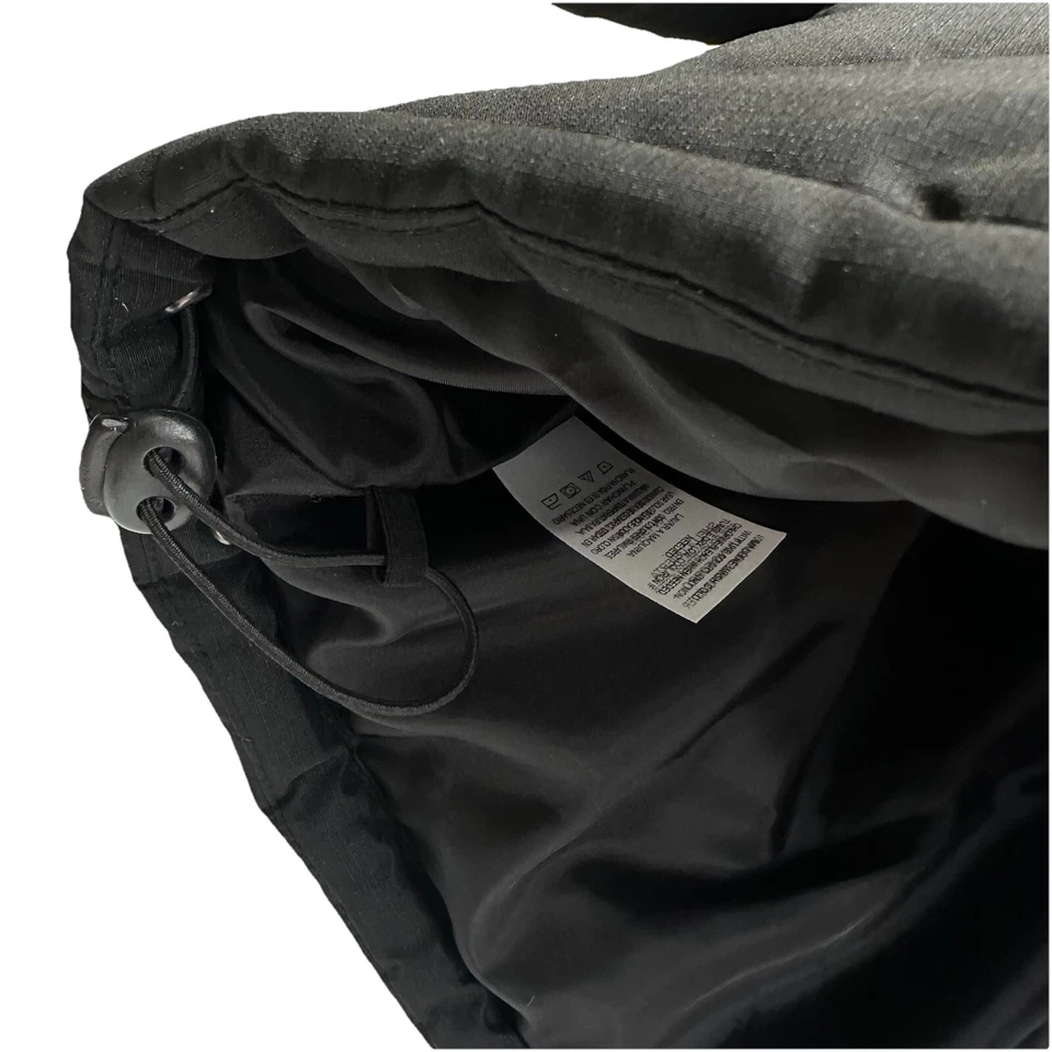 outdoor life black hooded puffer jacket Size XXLT - Image 4 of 4