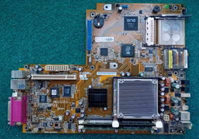 Asus P4S8L computer motherboard and Pentium 4 2.8 Ghz processor, Cooler, 1GB RAM