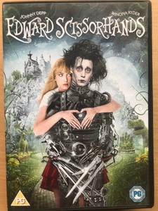 johnny depp edward scissorhands 1990 cult classic christmas film edward scissorhands christmas