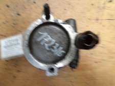 Pompe direction assistée Mitsubishi CARISMA