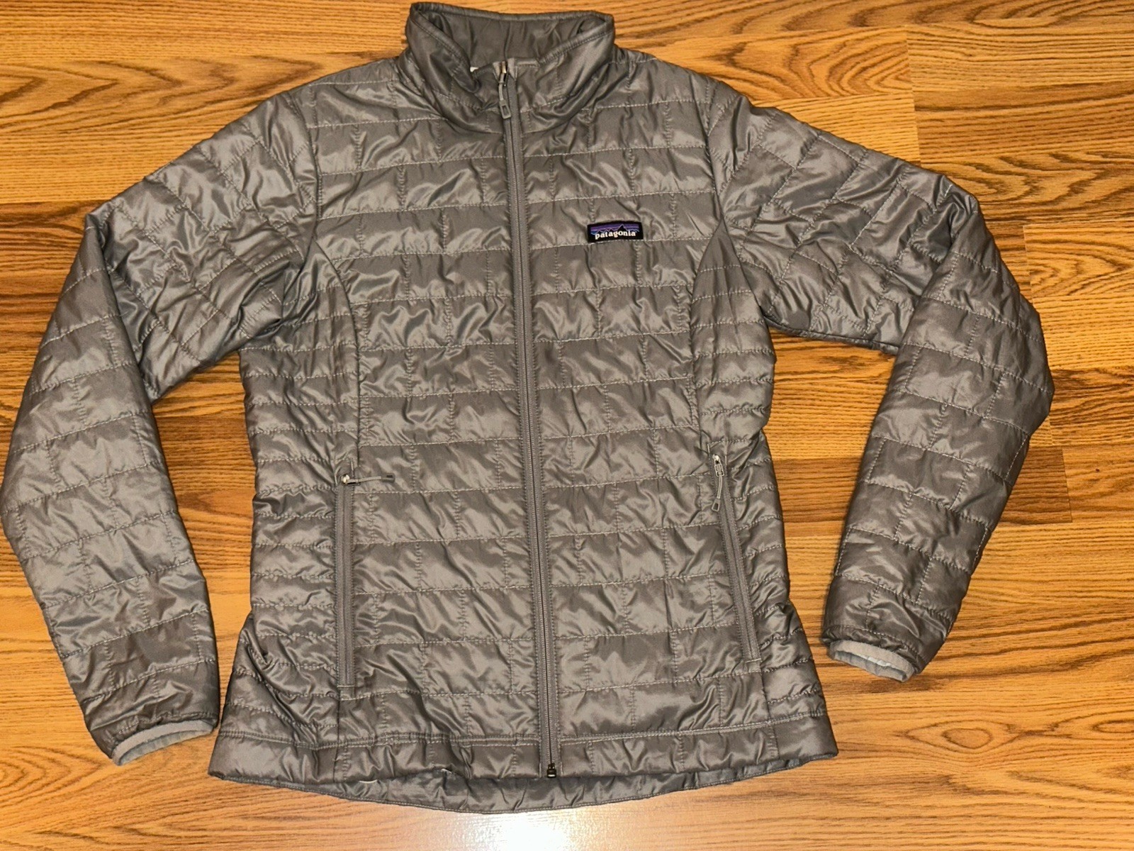 Patagonia Women's Nano Puff Jacket Medium Full Zip **Read Description