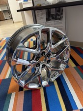 (1) LIKE NEW 100% GENUINE GM OEM SNOWFLAKE WHEELS 22" CHROME 22X9 5668