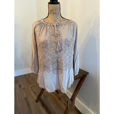 Solitaire by Ravi Khosla Tan Blouse Size Medium