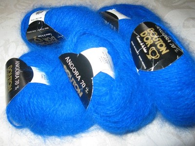 115gr Bouton d' Or Französische Hochflausch Angora Wolle 70%, Royalblau
