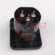 ONE Panel Mount Male Chassis Socket Connector XLR 3 Pin NEW tm