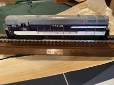 Lionel 6-8378 Wabash Bluebird Fairbanks-Morse TrainMaster Diesel W/ Display