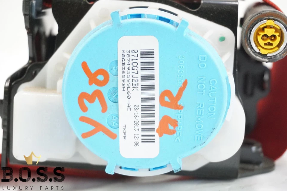 14-19 W117 X156 MERCEDES CLASE CLA GLA CINTURÓN DE SEGURIDAD DELANTERO DERECHO ROJO OEM Foto 4 de 4