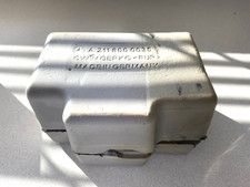 2004-2010 MERCEDES-BENZ CLS500 C219 ~ VACUUM PUMP CAP ~ A2118000035