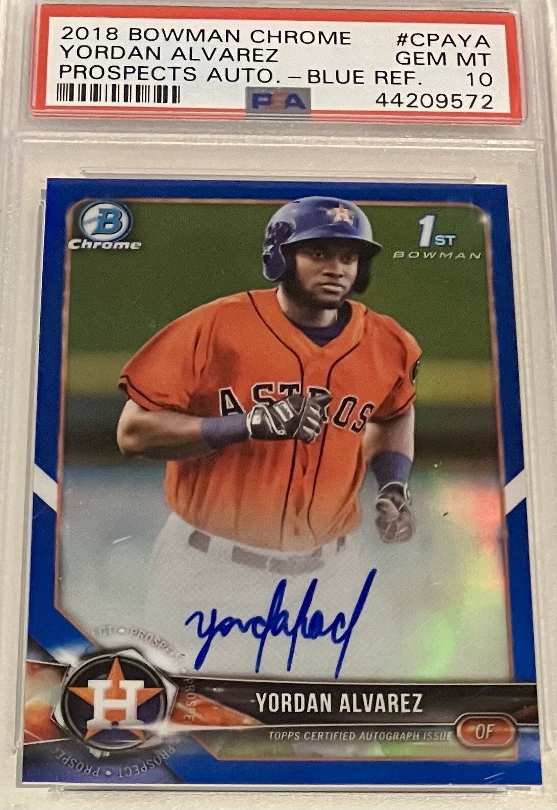 2018 1st Bowman Chrome Prospects Yordan Alvarez BLUE REFRACTOR Auto /150 PSA 10