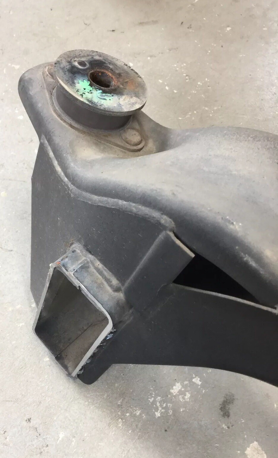 2008 Dodge Ram 1500 4x4 Quad Cab Cab Mount Frame Crossmember Cross Member