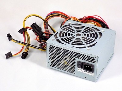 300 Watt HEC HEC-300TC-2WE ATX 300W Netzteil Computer Power Supply PSU