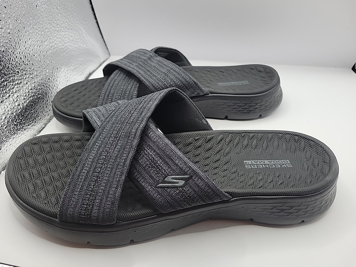 APL Sandalo Skechers donna taglia 8 GOWalk Flex con cinturino incrociato INDOSSATO UNA VOLTA nero grigio