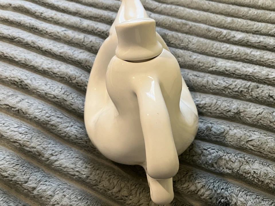 Marvellous & Naughty Anissa Kermiche: Female Form Teapot. Glossy White. - Image 2 of 4