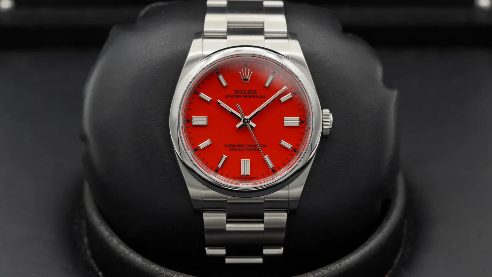 Rolex Oyster Perpetual 36 "2021 - Coral Red" 126000