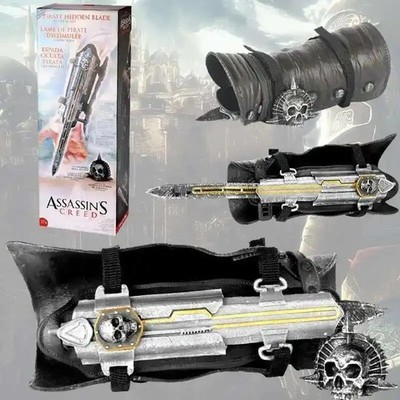NECA Assassin's Creed Brotherhood Ezio Auditore Role-Play Gauntlet