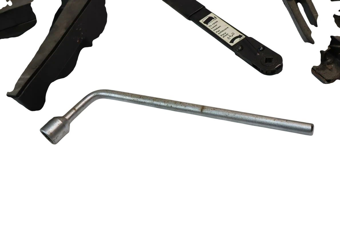 1994 Bentley Turbo R Emergency Spare Tool Set Oem
