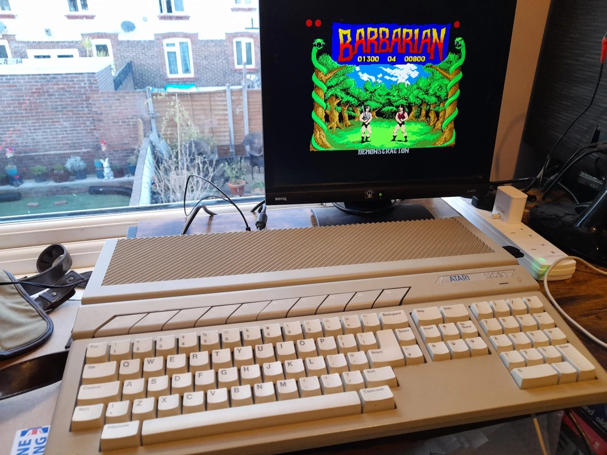 ORDINATEUR COMPUTER ATARI ST 520 520STf - Tested working French Français Boxed