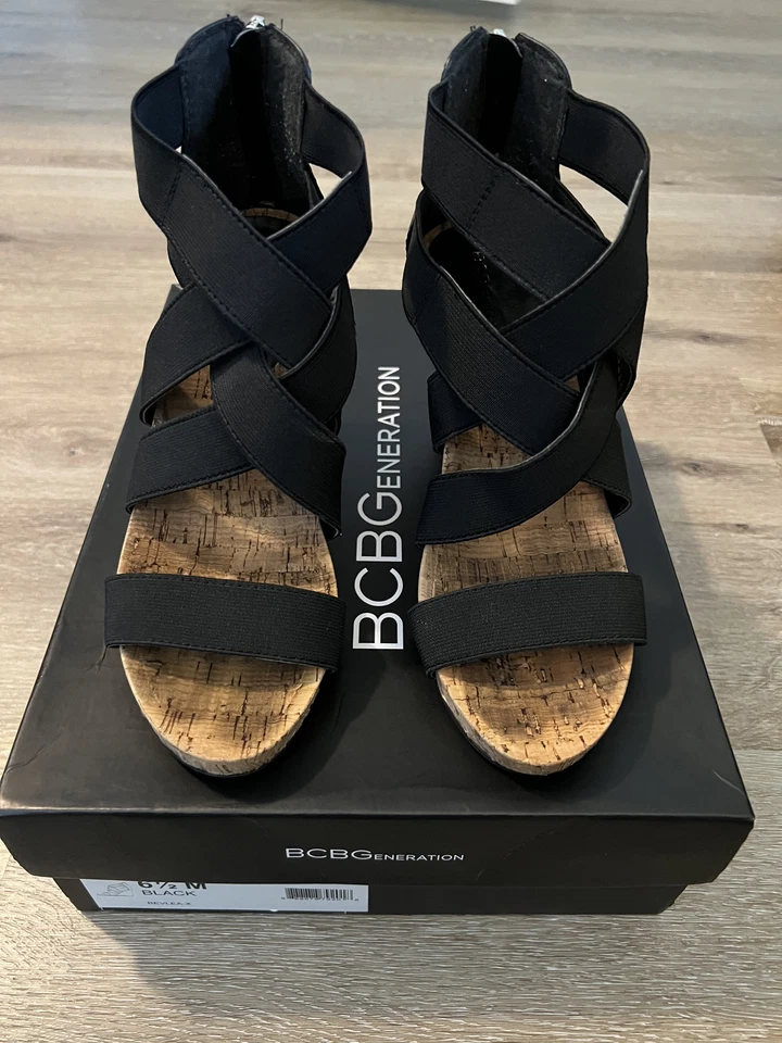 BCBGenration BEVLEA SZ 6.5M Womens Sandals Cork Wedge Black Straps — 第 3/4 张图片