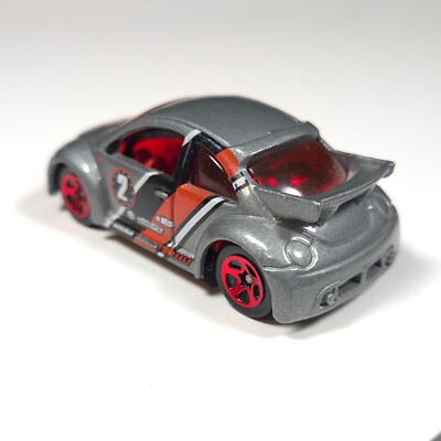 VOLKSWAGEN NEW BEETLE　CUP　COD. 15114　カップ 2005 Hot Wheels Collector #142 Volkswagen New Beetle Cup Gray