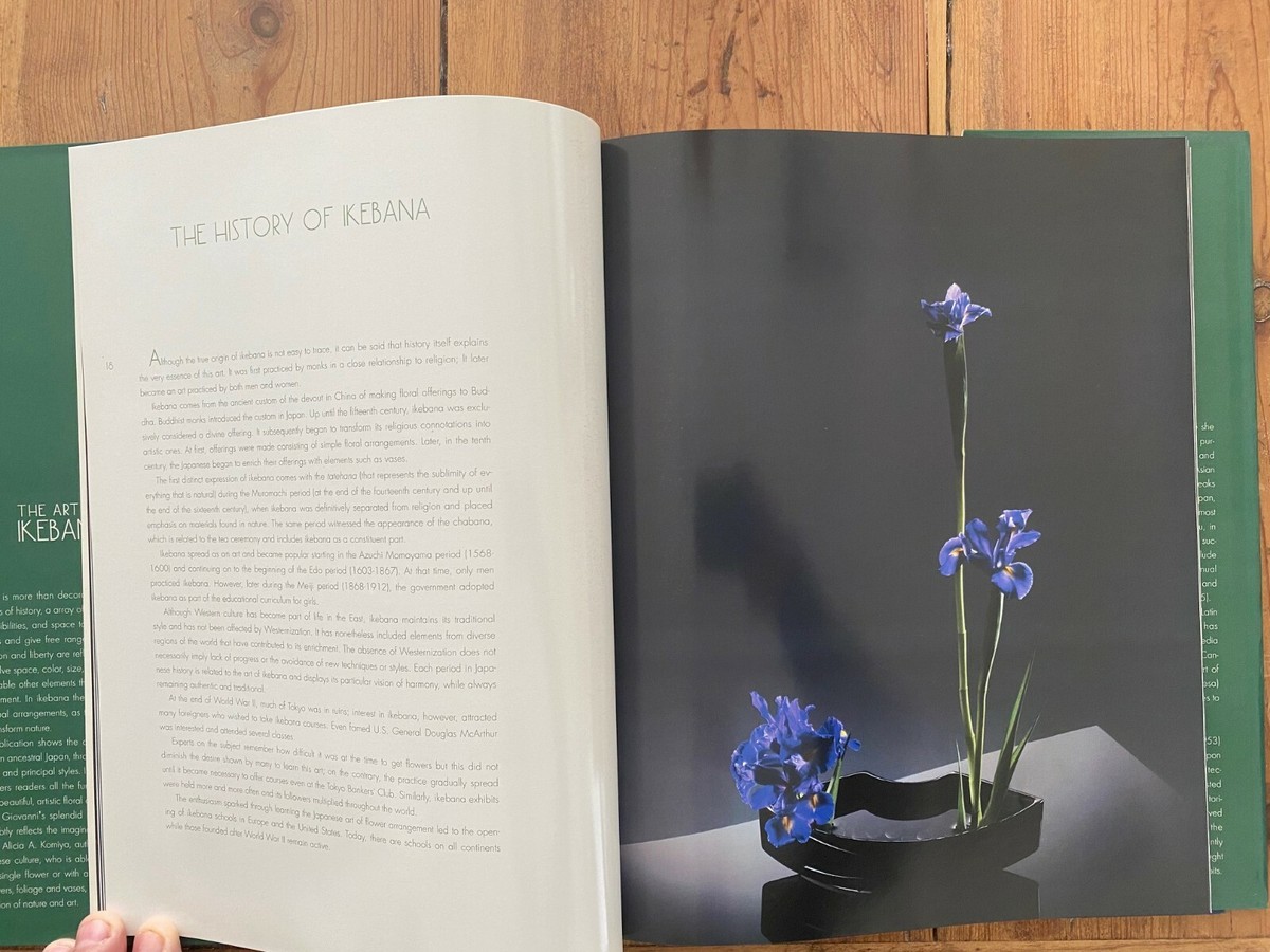 THE ART OF IKEBANA • Alicia A. Komiya | eBay