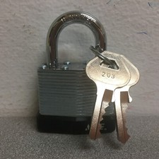 Padlock Keyed Alike 5021779 1-5/16"H X 1-9/16" W X 1-1/2"L Steel Double Locking