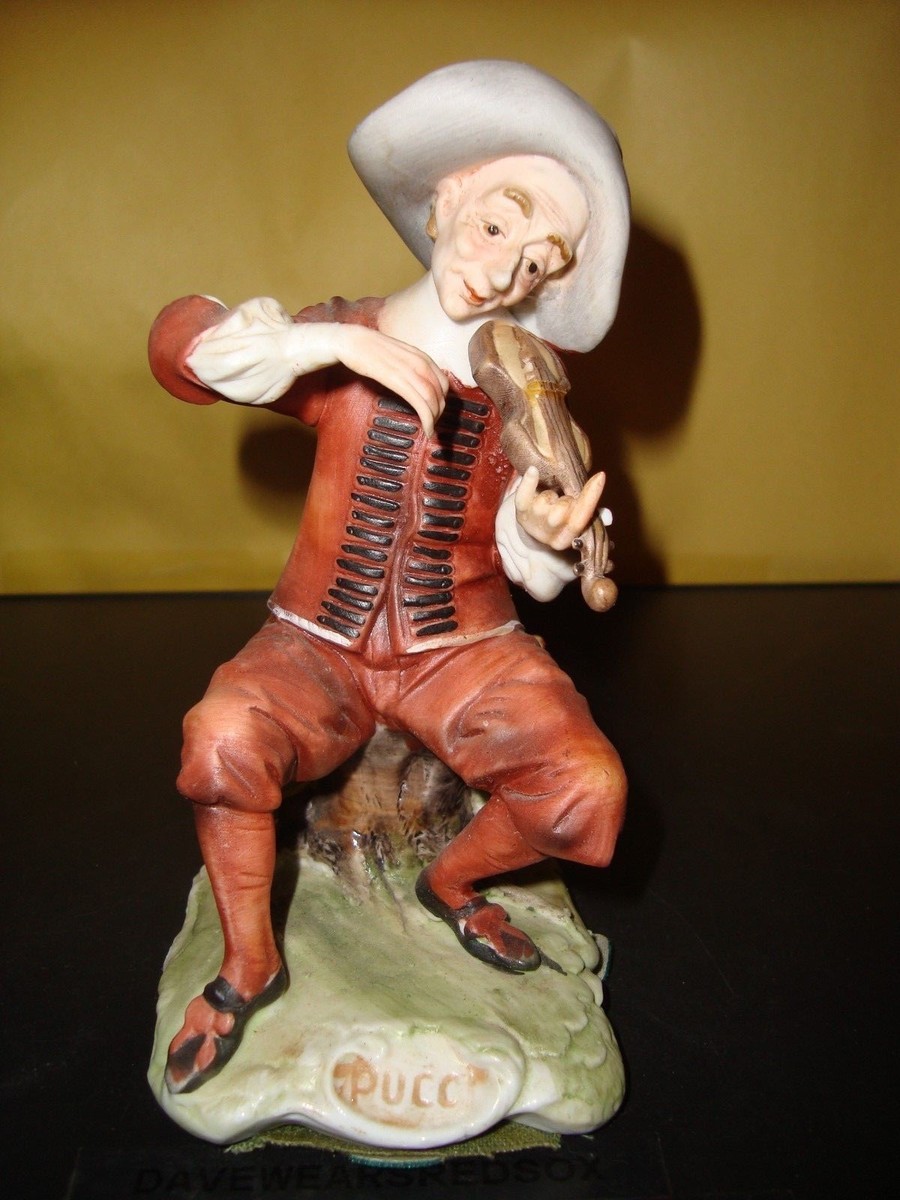 CAPODIMONTEバイオリン弾き 40-cm Porcelain Capodimonte by Pucci Italian Figurine Man Playing Violin