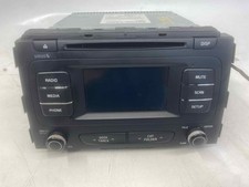 15 16 KIA SEDONA Radio Receiver CD Player (if equipt)