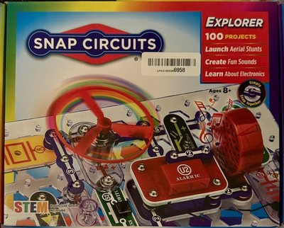 Snap Circuits Jr. SC-100 Electronics Discovery Kit - Over 100 Projects!  NIB