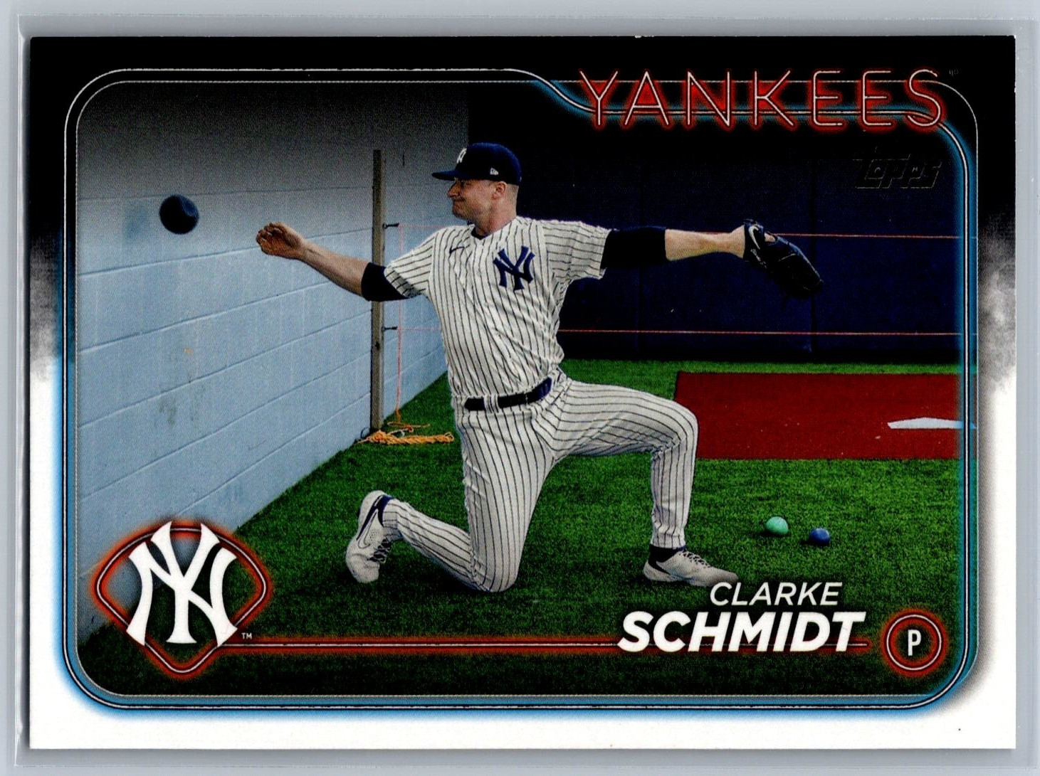 2024 Topps Clarke Schmidt #264 Golden Mirror Image Variation Short Print Yankees