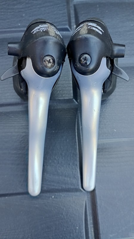 Shimano Sora Flight Deck ST-3300 8x3 triple