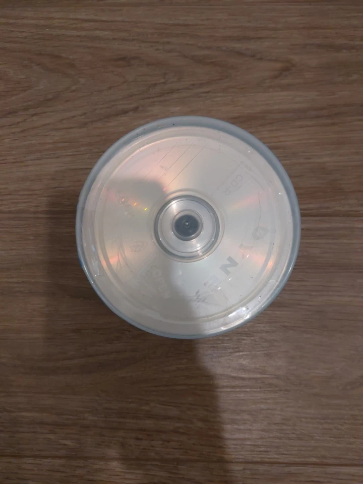 Dynex CD-R 52x 700MB 80 Min | 50-Pack Spindle Blank Media Discs - Image 2 of 2