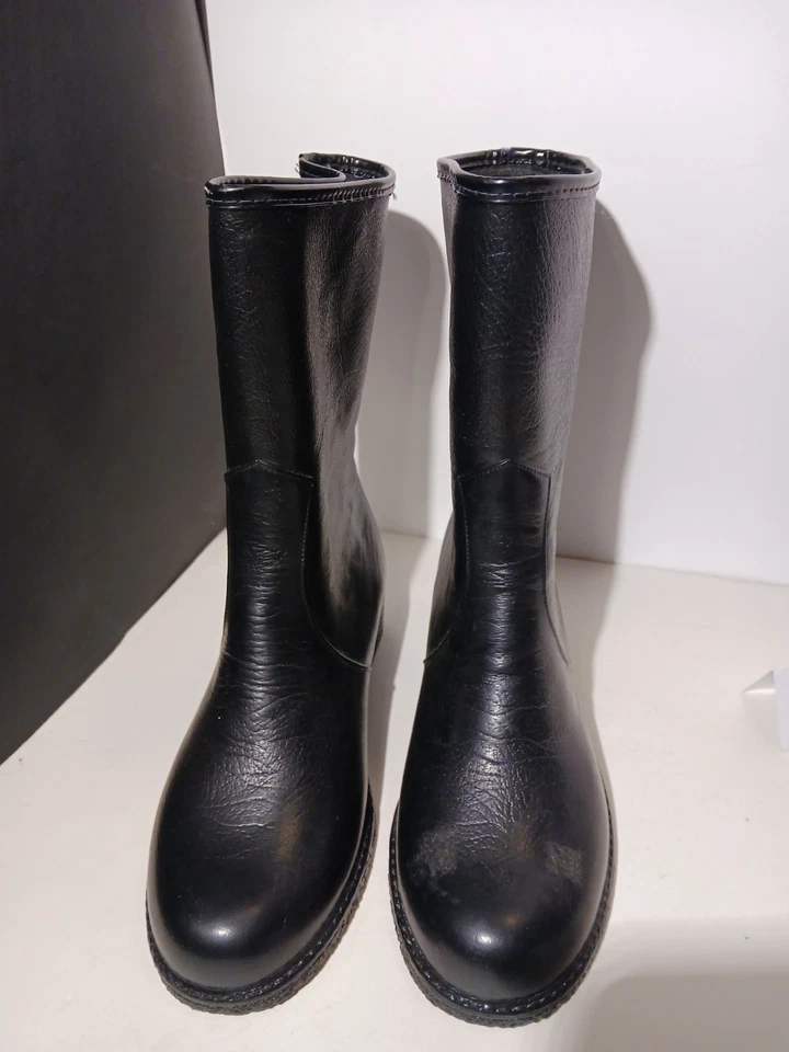 Vintage Sears Size 7  Women's Black Rubber Boots, Rain Snow Galoshes Made in USA - Image 4 of 4