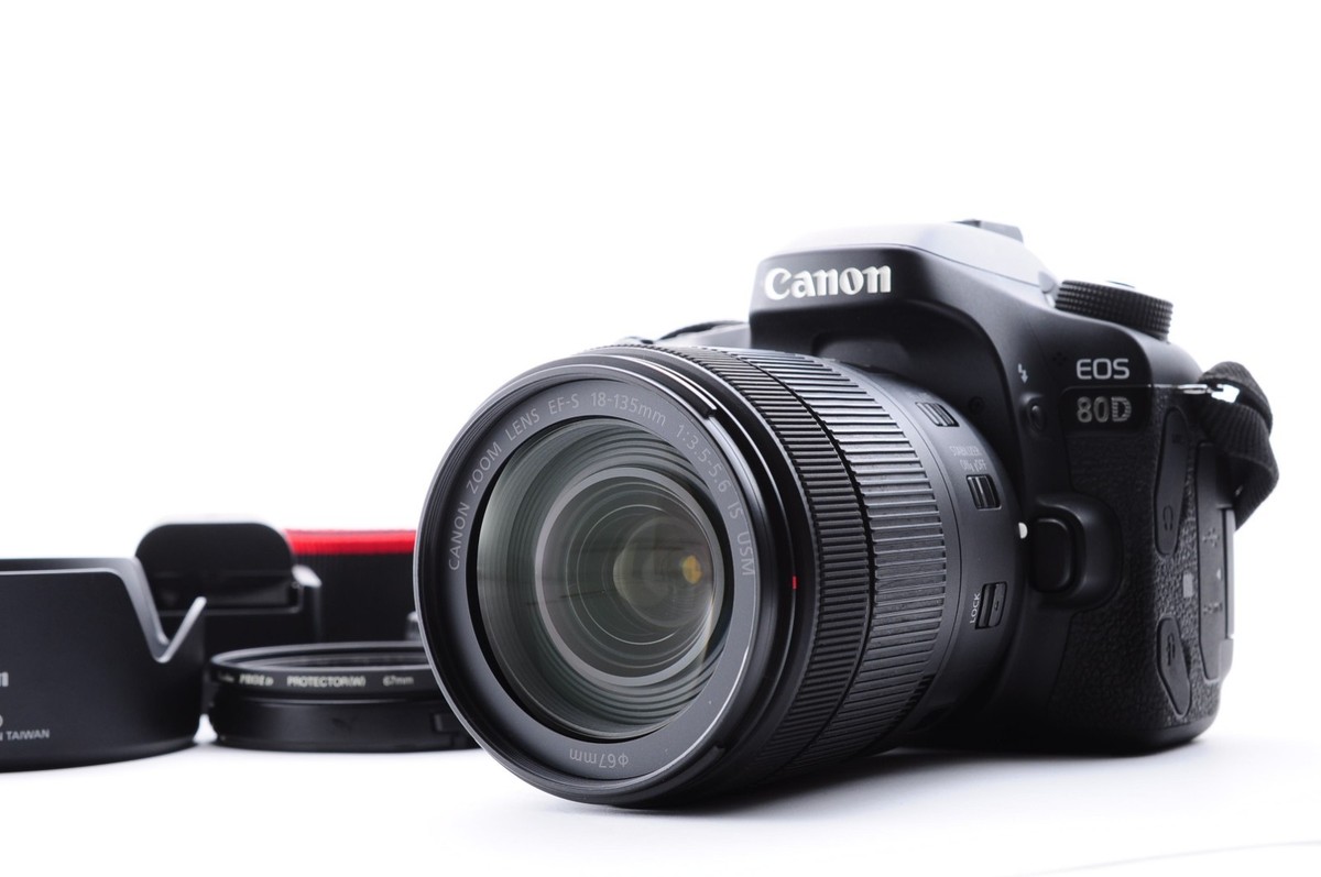 Canon EOS 80D / Zoom Lens EF-S 18-135mm f/3.5-5.6 IS USM Exc+5