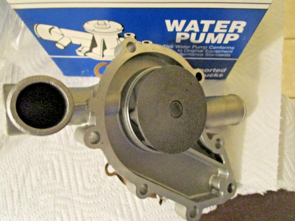 BMW 1600 1800 2000 2002 Water Pump 1966-1976 #131-0770 - Image 3 of 4